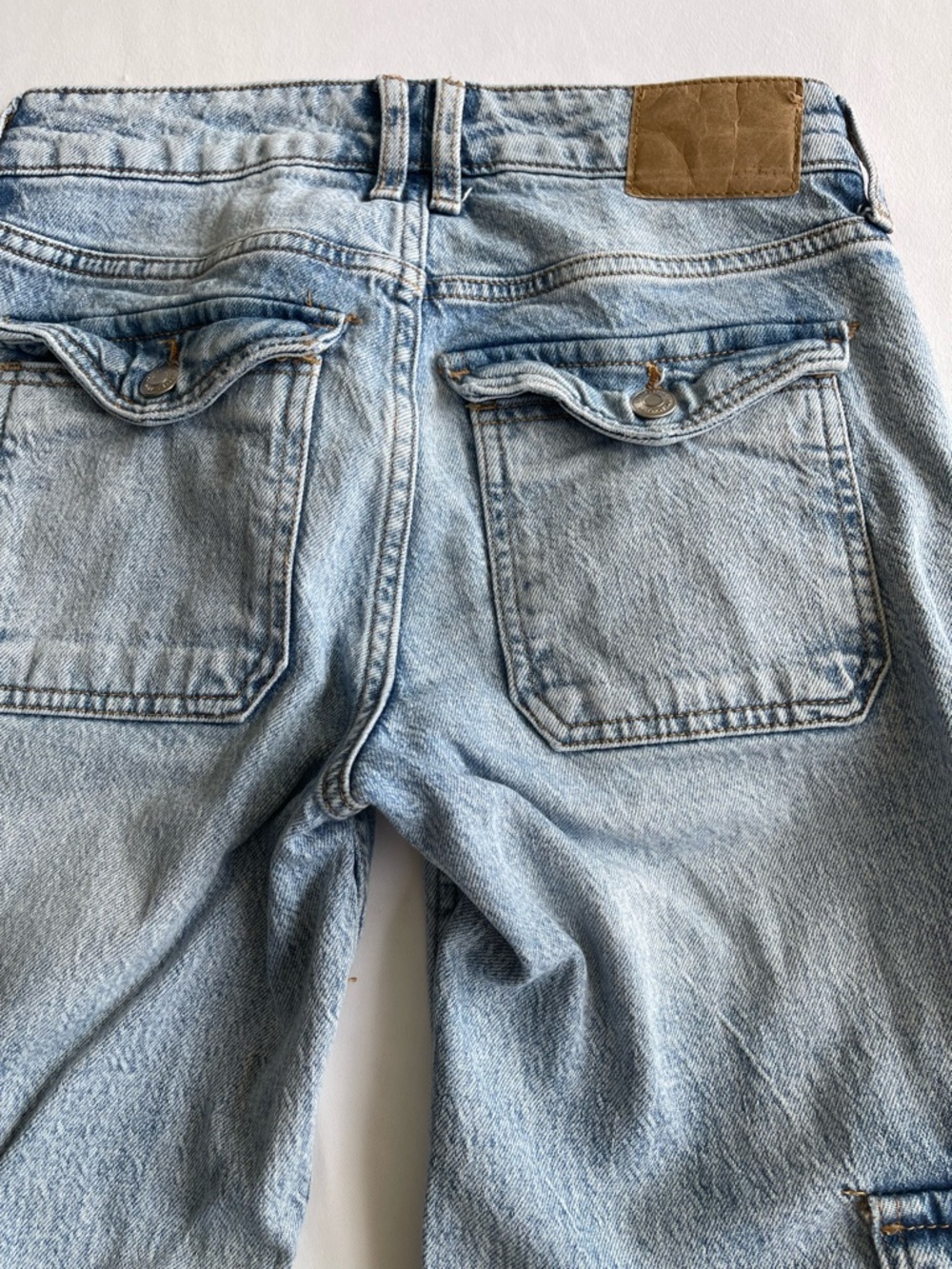 Aeropostale Light Blue High-Rise Cargo Flare Jeans - Women's - Picture 12 of 12